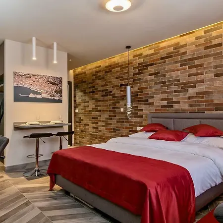 Gostinjska kuća Il Giardino Luxury & 4*